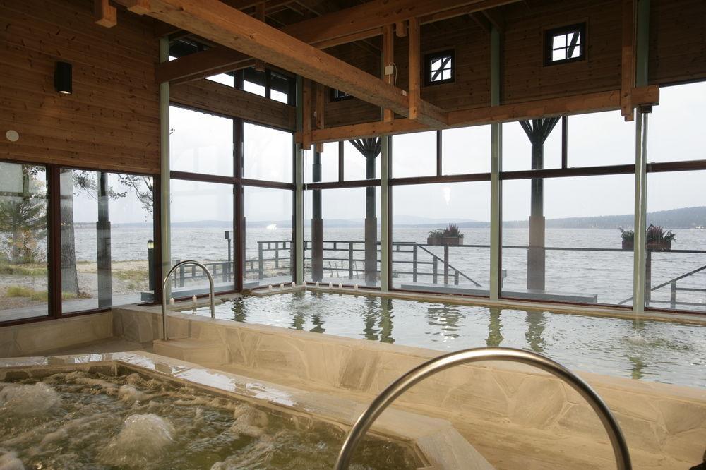 Jeris Lakeside Resort Муонио Екстериор снимка